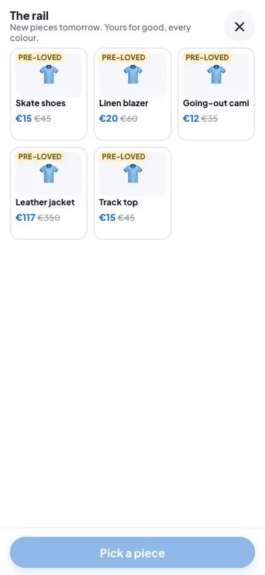Tieni Darba's rail on a phone: five pre-loved pieces, a linen blazer for €20 instead of €60 and a leather jacket for €117 instead of €350